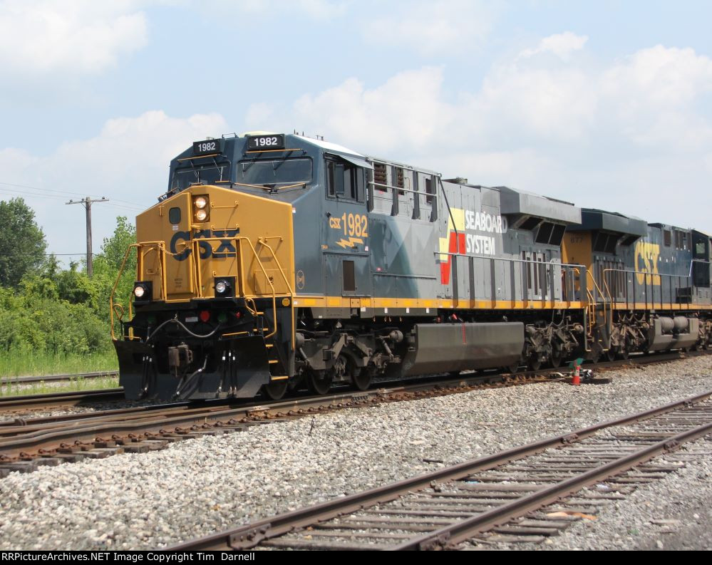 CSX 1982 leads I007